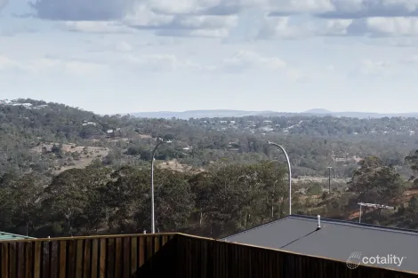 5 Halcyon St, Mount Kynoch, QLD 4350