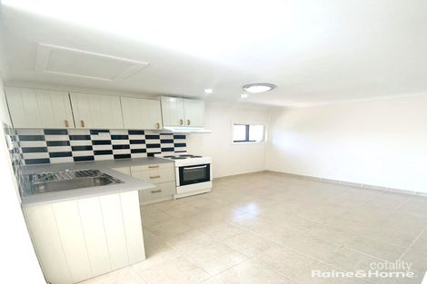 Property photo of 113 Wyangala Crescent Leumeah NSW 2560