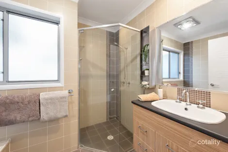 Property photo of 2/37 Heights Drive Robina QLD 4226