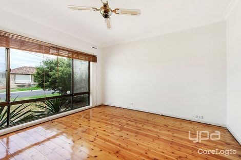 Property photo of 2 Grist Street St Albans VIC 3021