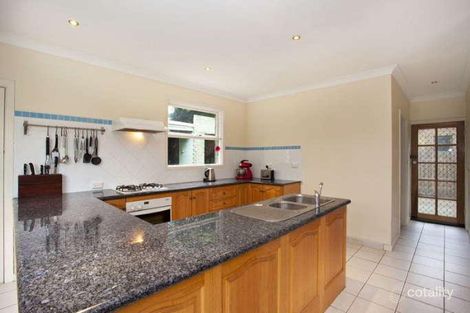 Property photo of 10 Kingston Street Mount Waverley VIC 3149