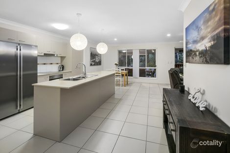 Property photo of 32 Spotted Gum Crescent Mount Cotton QLD 4165