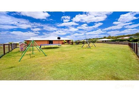 Property photo of 2 Osprey Court Parkhurst QLD 4702