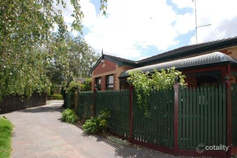 Property photo of 2/4 Repton Road Malvern East VIC 3145