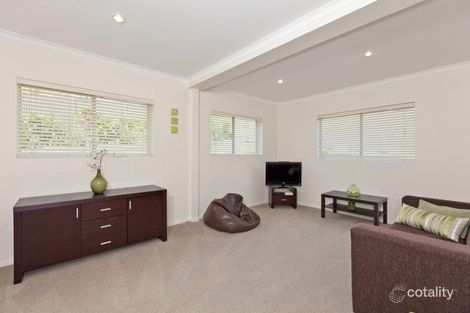 Property photo of 99 Boxgrove Avenue Wynnum QLD 4178