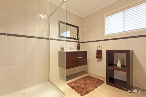 Property photo of 99 Boxgrove Avenue Wynnum QLD 4178