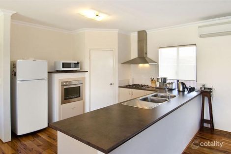 Property photo of 32 Jolliffe Street West Busselton WA 6280