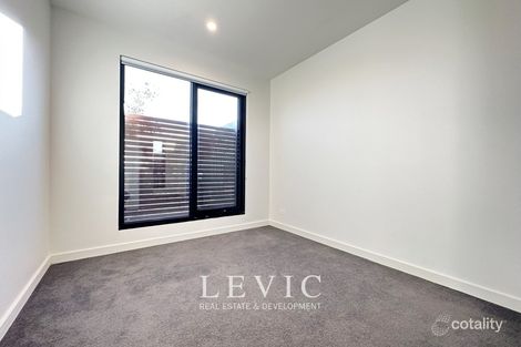 Property photo of 104/5 Claire Street McKinnon VIC 3204