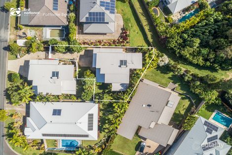 Property photo of 2/44 Newcastle Drive Pottsville NSW 2489
