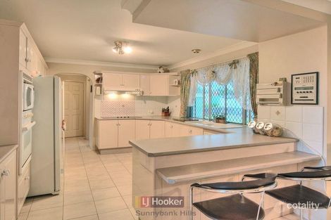 Property photo of 2 Jefferson Place Stretton QLD 4116