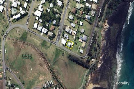 Property photo of 1 Bennett Street Elliott Heads QLD 4670