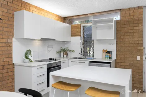Property photo of 3/59 Sandford Street St Lucia QLD 4067