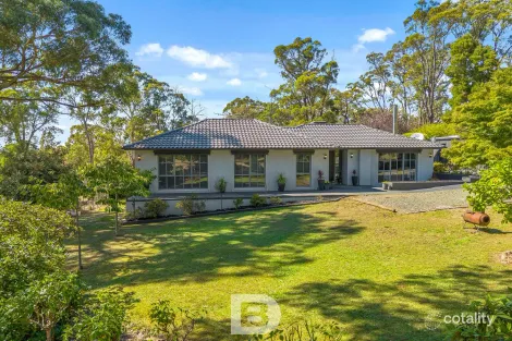 Property photo of 56 Henshalls Road Woodend VIC 3442