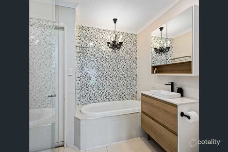 Property photo of 361 Seventeen Mile Rocks Road Oxley QLD 4075