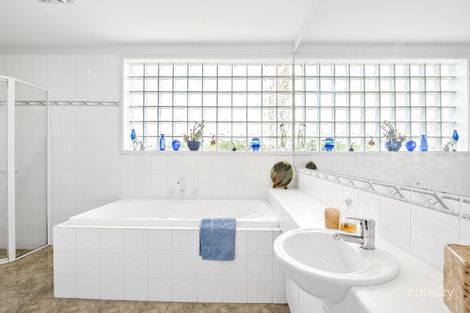 Property photo of 250 Bungower Road Mornington VIC 3931