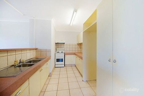 Property photo of 2/44 Oceanic Drive Mermaid Waters QLD 4218