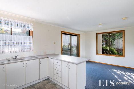 Property photo of 3/27 Willowbend Road Kingston TAS 7050