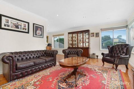 Property photo of 16 Woorigoleen Drive Keilor East VIC 3033