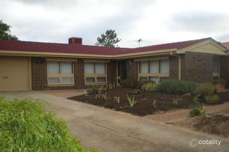 32 Ayre St, Morphett Vale, SA 5162