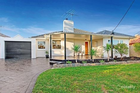 18 Dinah Pde, Keilor East, VIC 3033