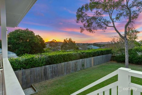 Property photo of 33 Boronia Avenue Holland Park West QLD 4121