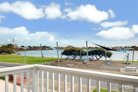 11 Tiranna Way, West Lakes, SA 5021