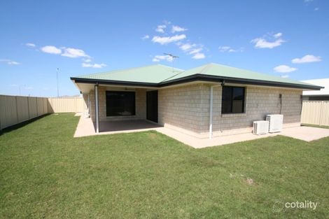 Property photo of 63 Lakeside Drive Emerald QLD 4720