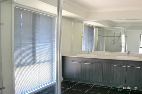 Property photo of 72 Ambrose Drive Augustine Heights QLD 4300