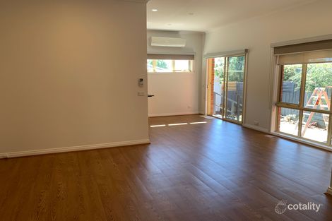 Property photo of 1/2B Aberdeen Road Blackburn South VIC 3130