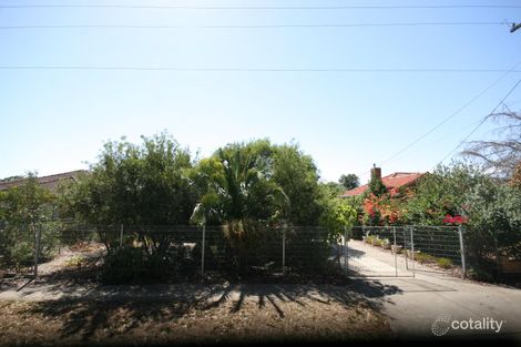 33 Scottish Ave, Clovelly Park, SA 5042