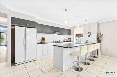 Property photo of 72 Capuchin Way Plumpton NSW 2761