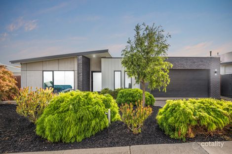 38 Jessica Way, Highton, VIC 3216