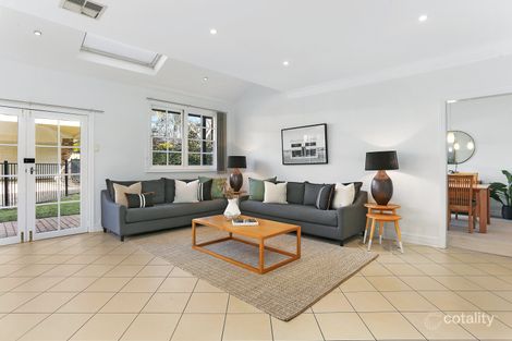 Property photo of 10 Coolidge Crescent Bonnet Bay NSW 2226