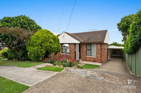 Property photo of 56 Lasseter Avenue Chifley NSW 2036