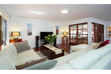 Property photo of 32 Nankoor Street Chapel Hill QLD 4069