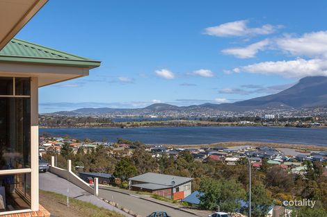 Property photo of 39 Grevillea Avenue Old Beach TAS 7017