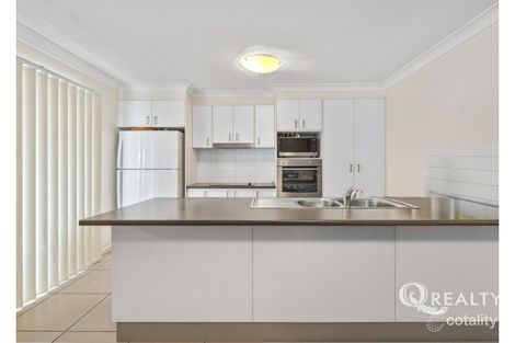 Property photo of 15 Newhaven Street Marsden QLD 4132