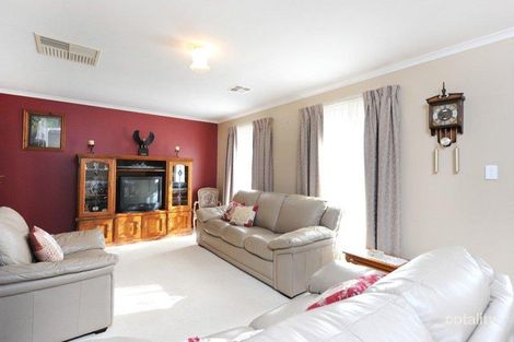 Property photo of 25 Davies Court Wynn Vale SA 5127