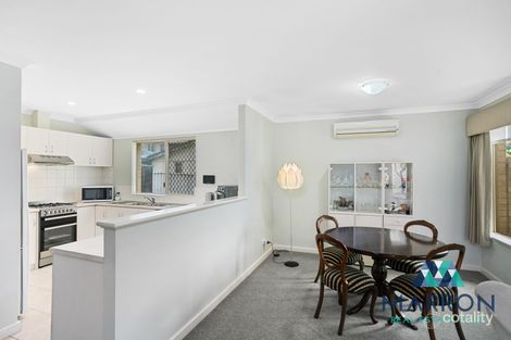 215a Ravenscar St, Doubleview, WA 6018