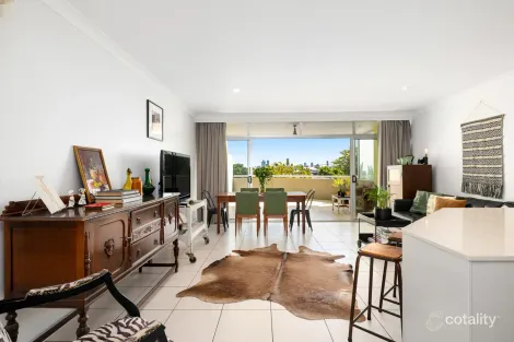 Property photo of 5/8 Ridge Street Greenslopes QLD 4120