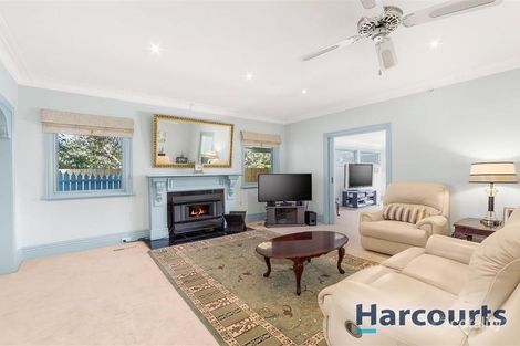 Property photo of 3 Donald Street Mount Waverley VIC 3149