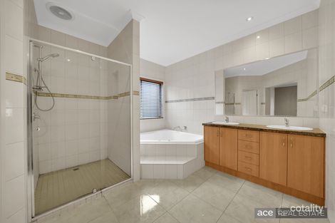 Property photo of 28 Homestead Avenue Tarneit VIC 3029