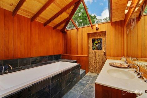 Property photo of 16 Wallandra Road Mudgeeraba QLD 4213