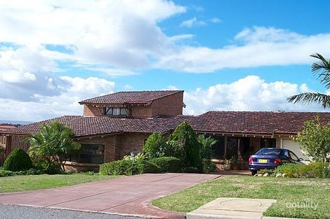 19a Bayliss Rd, Kardinya, WA 6163