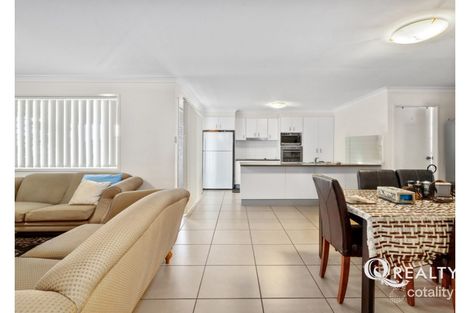 Property photo of 15 Newhaven Street Marsden QLD 4132