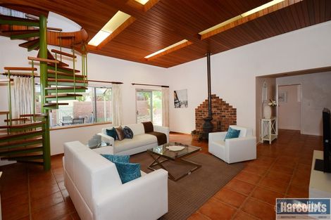 Property photo of 13 Monterey Court Happy Valley SA 5159