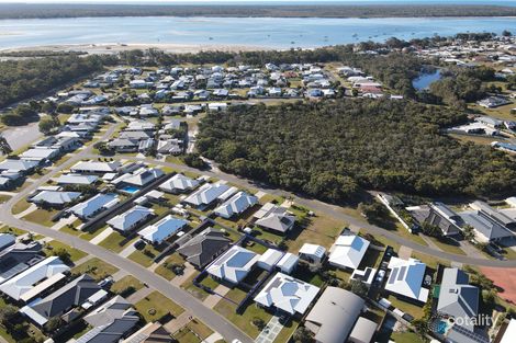 13 Honey Myrtle Cl, Burrum Heads, QLD 4659