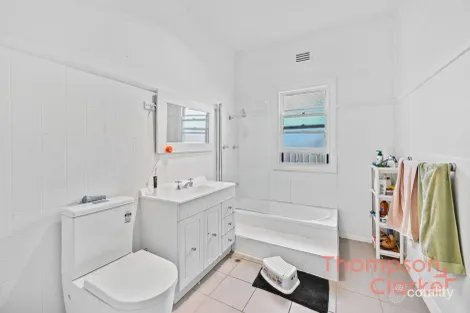 Property photo of 38 Baileys Lane Abermain NSW 2326