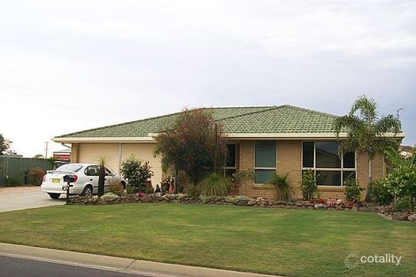 Property photo of 44 Osprey Drive Yamba NSW 2464