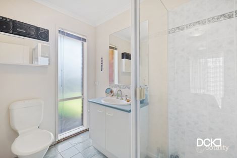 Property photo of 6 Elvey Drive Kangaroo Flat VIC 3555